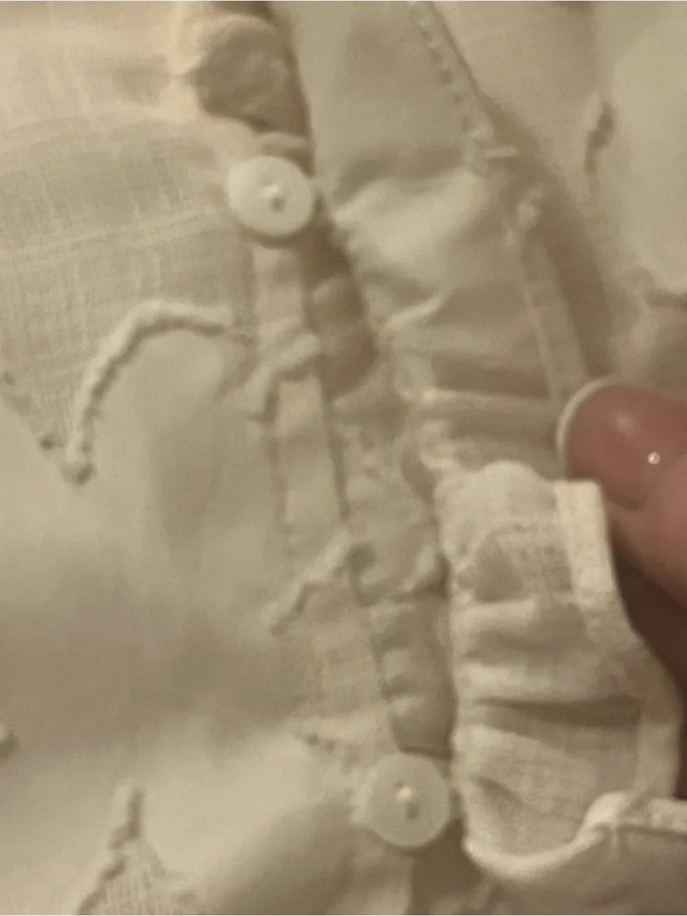 Voy Fairy Flutter Sleeve Appliqué V Neck Blouse, size Small - Picture 4 of 7